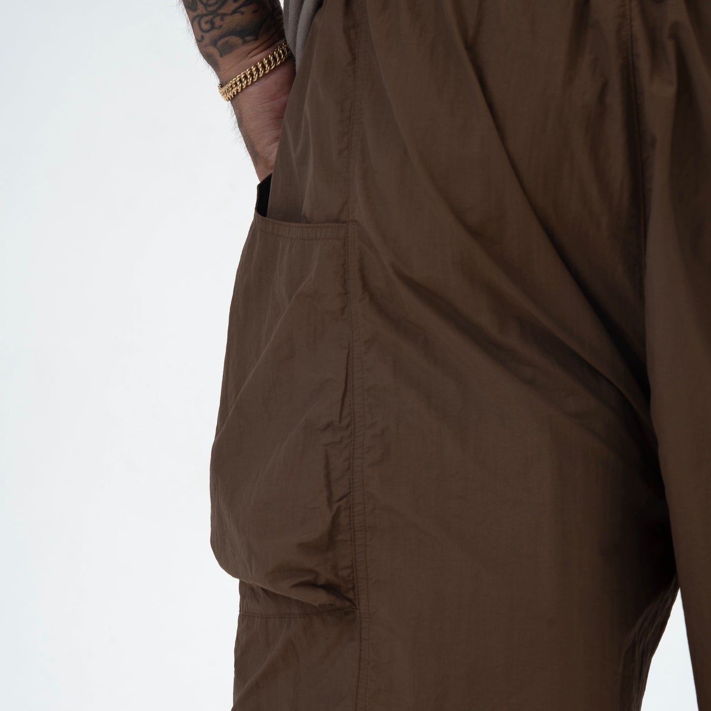 MEN'S SHORT PREMIUM NYLON BROWN