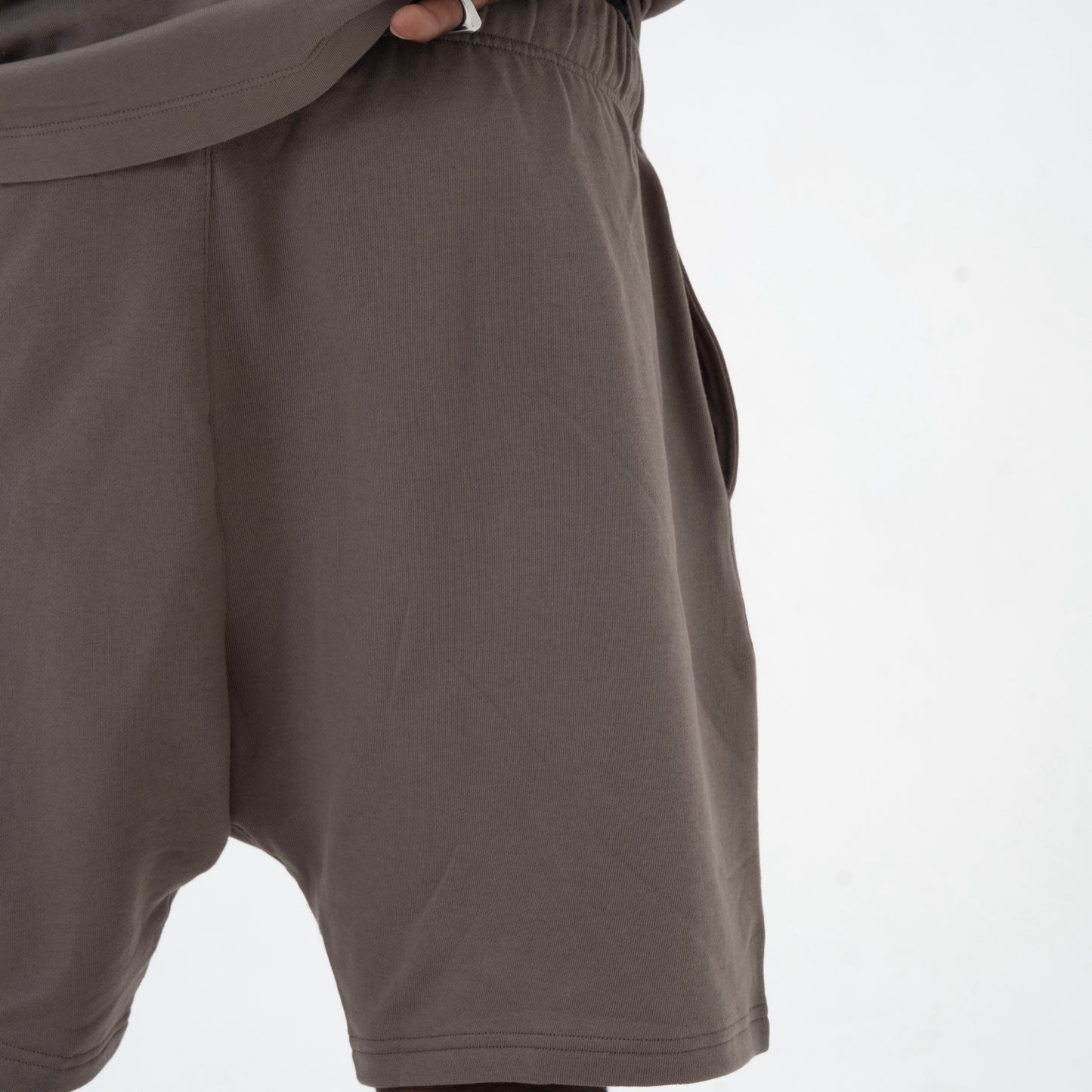 MEN'S SHORT KANYE BASE BROWN