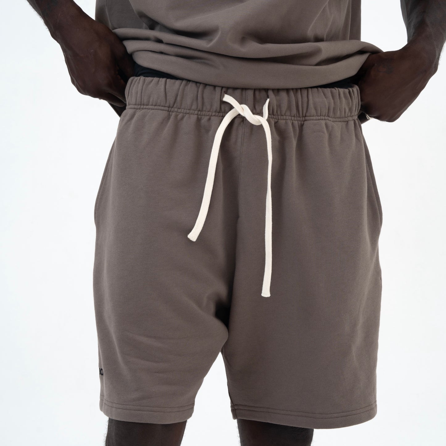 MEN'S SHORT KANYE BASE BROWN